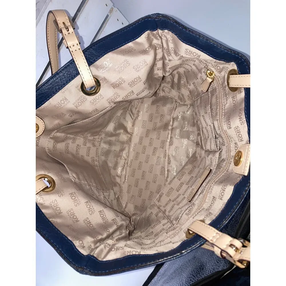 MICHAEL KORS, LARGE NAVY BLUE PEBBLED LEATHER SHOULDER BAG
